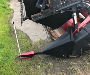 CaseIH 1020 Crop Dividers with Marker Rods, Pair